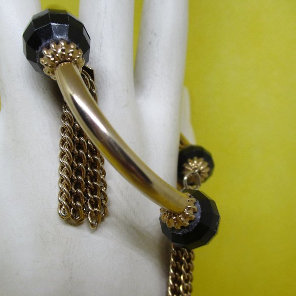 Wrap Beaded Tassel Bracelet Beaded Wrap Beaded Gold Tone Black Bracelet 1950s - Picture 9 of 10